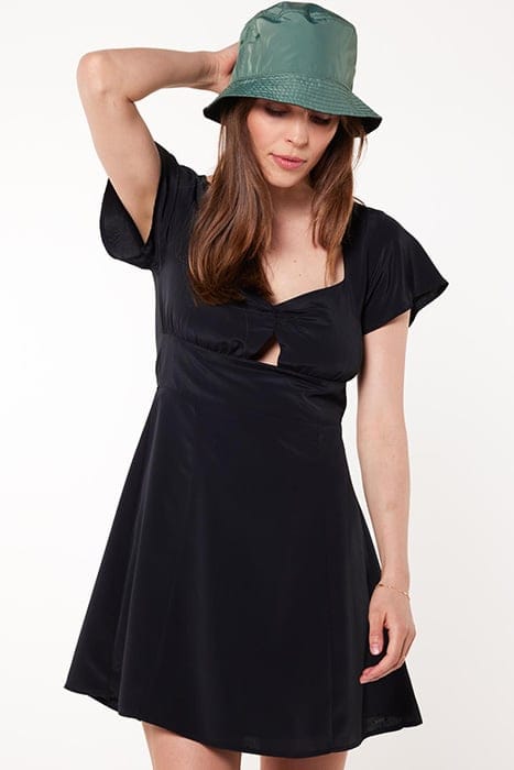 DAWN BLACK 1