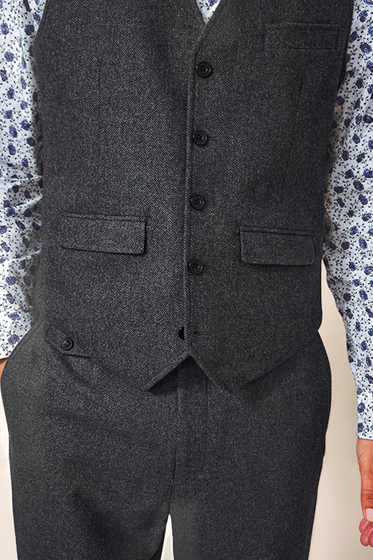 HEATH WAISTCOAT CHARCOAL GREY 4