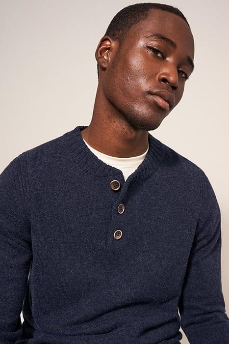 LAMBSWOOL HENLEY DARK NAVY 4