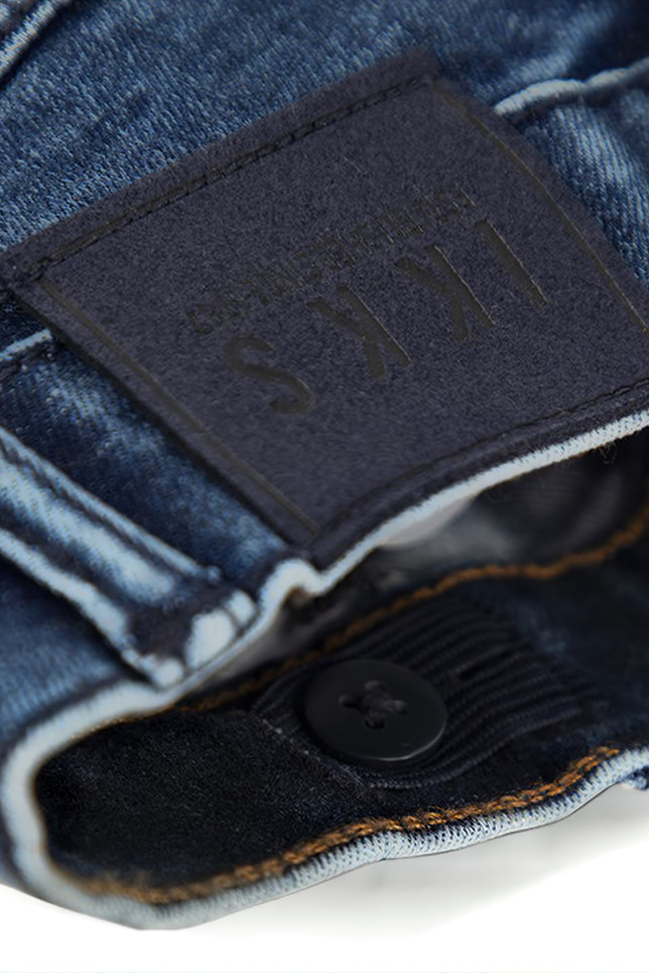 BOYS’ BLUE SLIM JEANS WITH PRINT 6