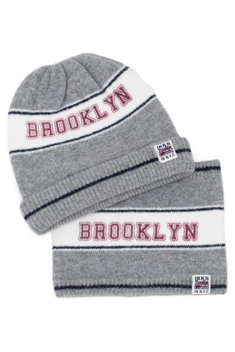 BOYS’ GREY SLOGAN JACQUARD KNIT SNOOD 3