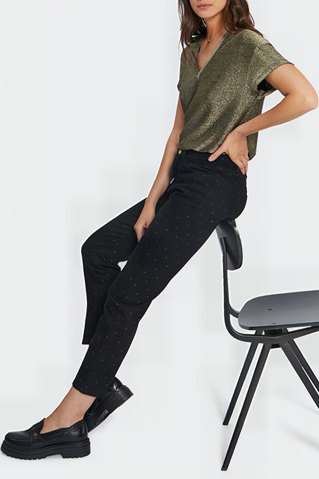 BLACK BOYFIT JEANS WITH GOLD POLKA DOTS 4