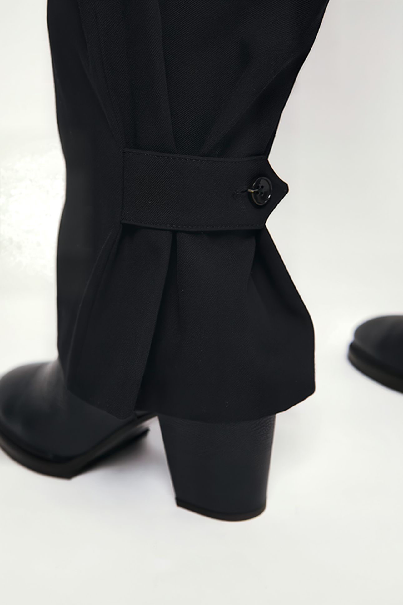 HARLOW CARGO PANTS RAVEN 5