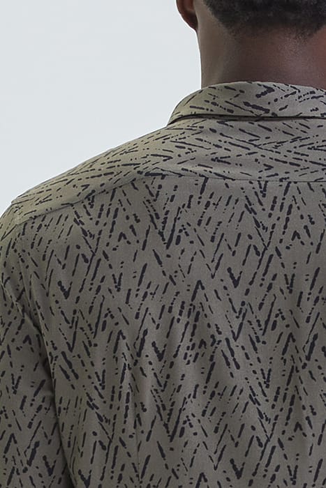 KHAKI LENZING™ ECOVERO™ CHEVRON SLIM SHIRT KHAKI 5