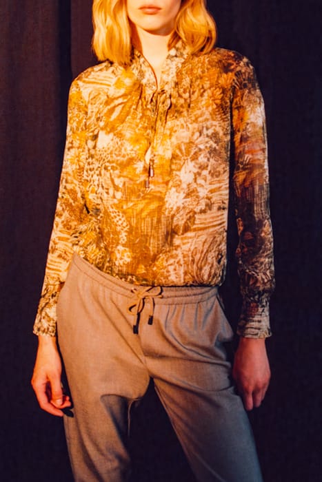 KHAKI LANDSCAPE PRINT BLOUSE KHAKI 8