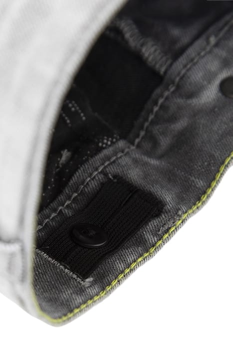 BOYS’ GREY SKINNY JEANS WITH REFLECTIVE DETAILS WHITE GREY 6