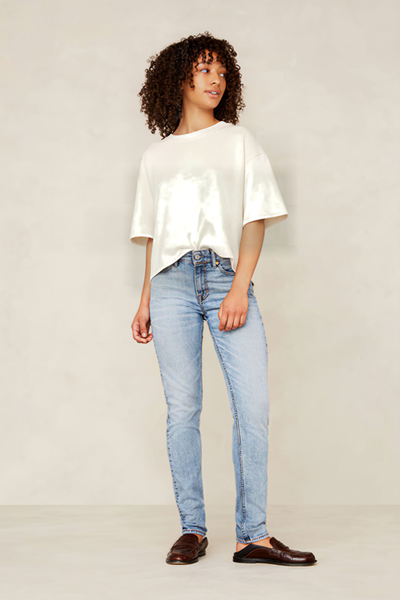 JUNO LIGHT WELL WORN 1