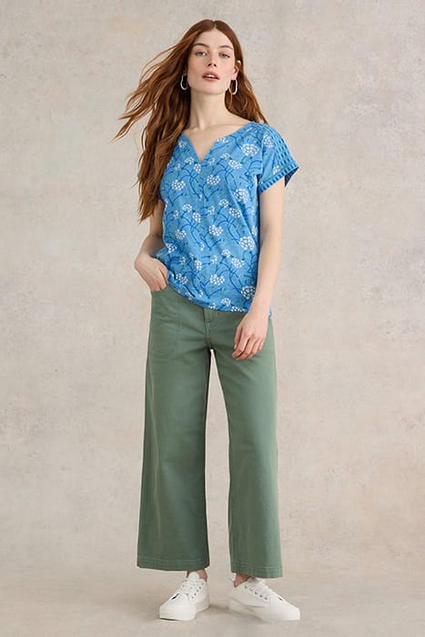 NELLY NOTCH NECK TEE BLUE PRINTED 1