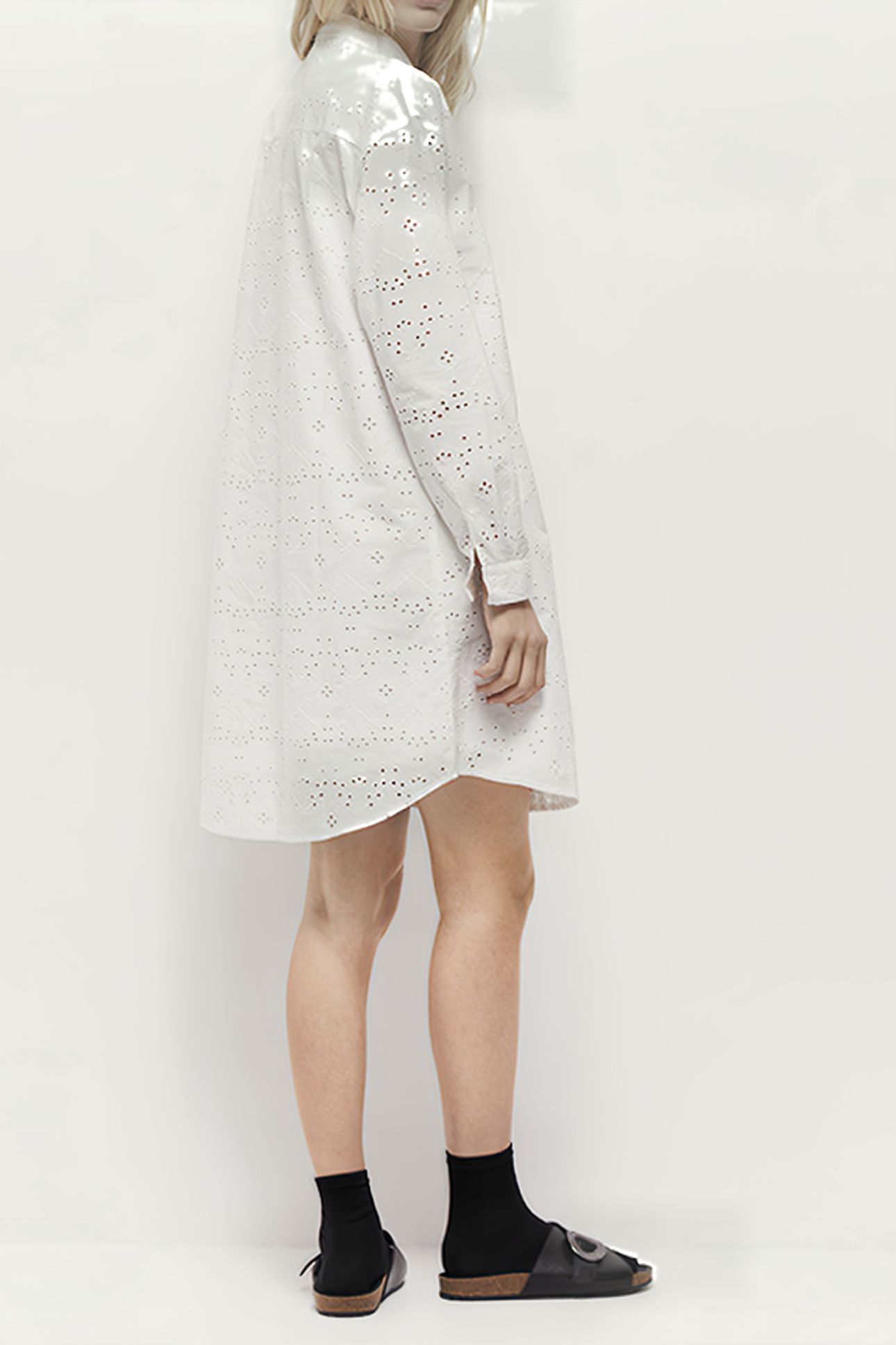 ROMEA - OFF WHITE SHIRT DRESS IN BRODERIE ANGLAISE 3
