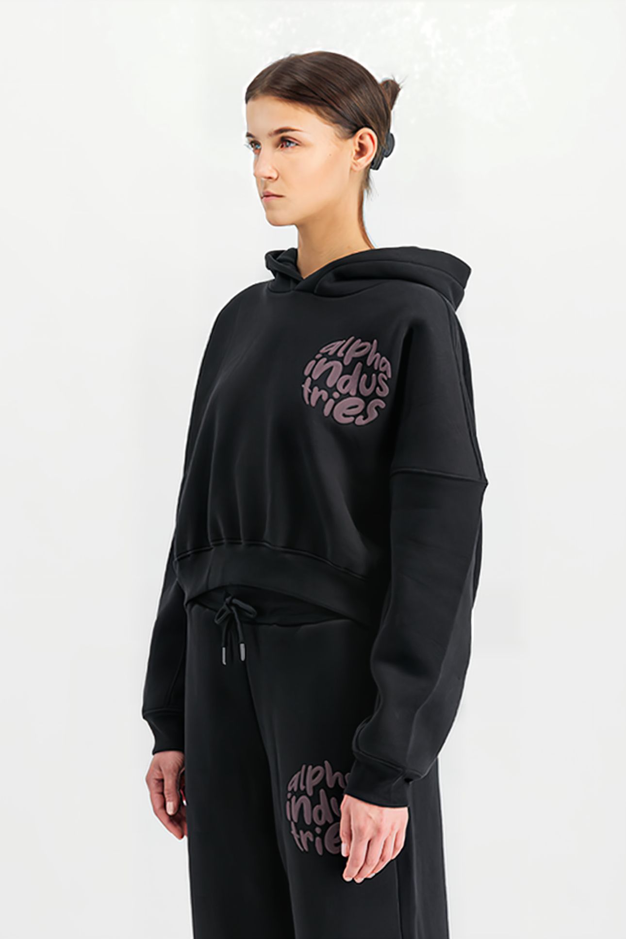 LOGO HOODIE BLACK 5
