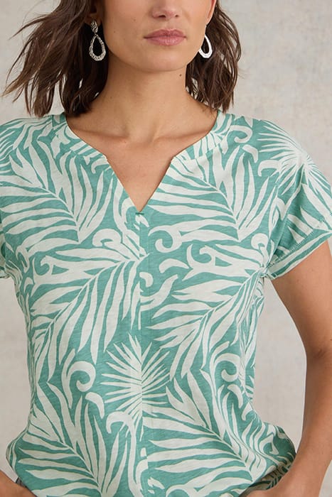 NELLY NOTCH NECK TEE TEAL PRINT 6