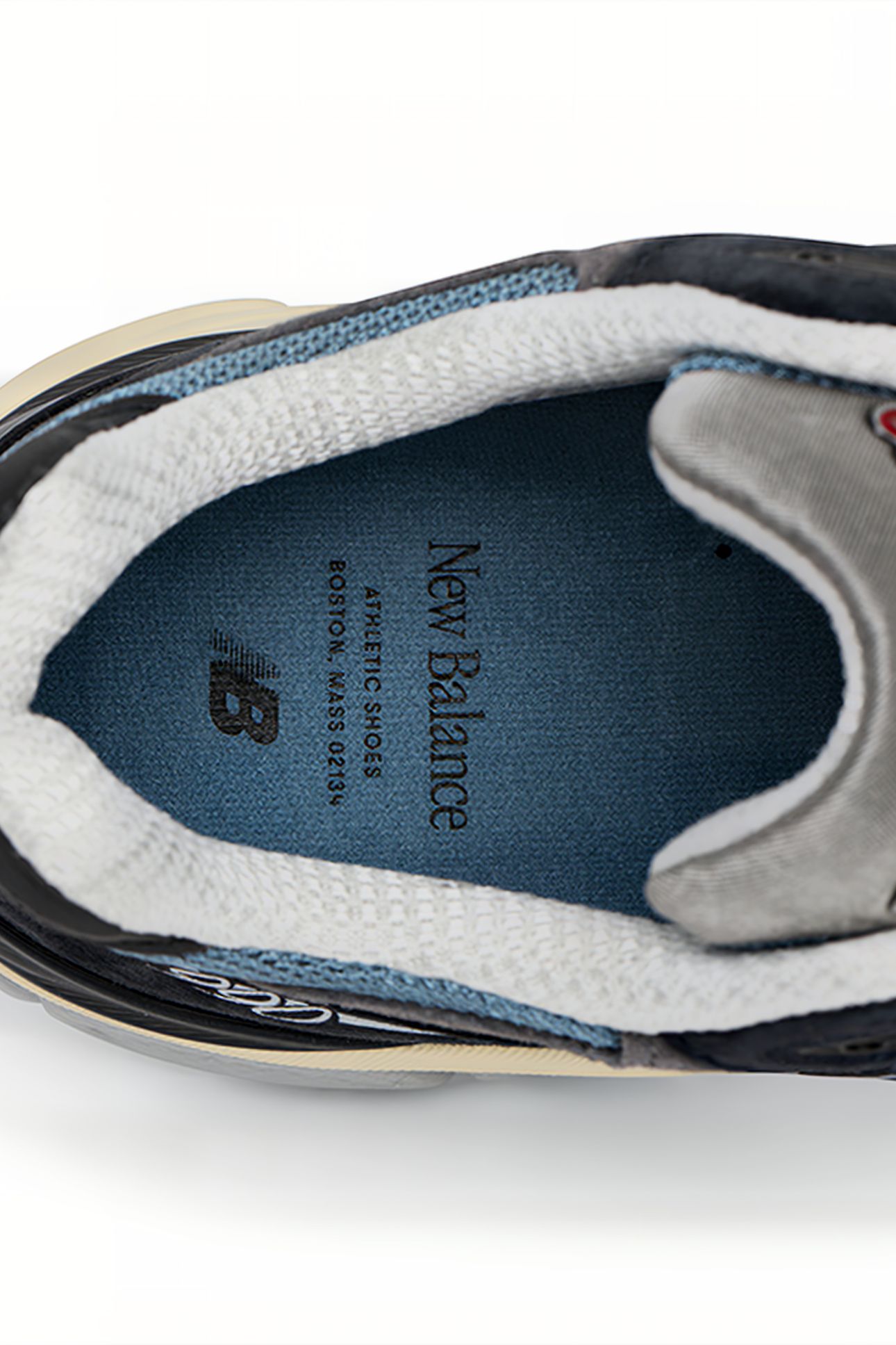 M990TE3 MADE IN USA SNEAKERS IN NAVY 9