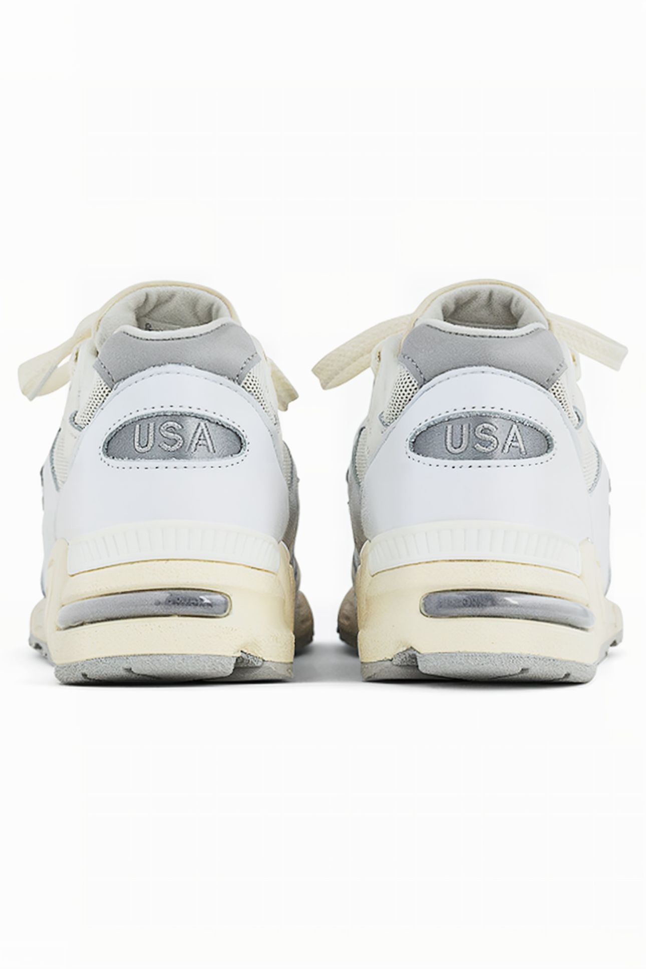 M990TC2 MADE IN USA SNEAKERS IN SEA SALT 4