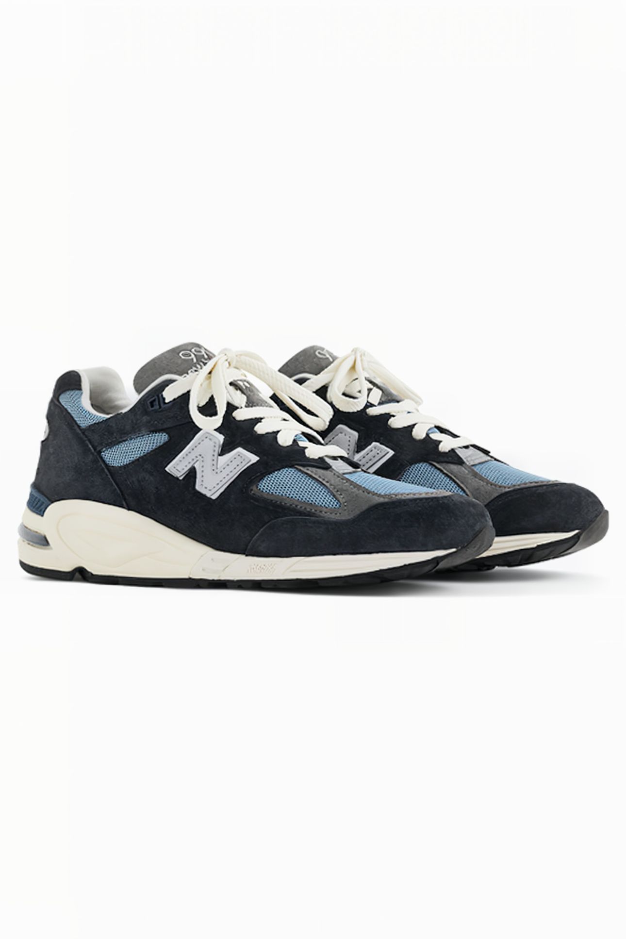 M990TB2  MADE IN USA SNEAKERS IN NAVY 2