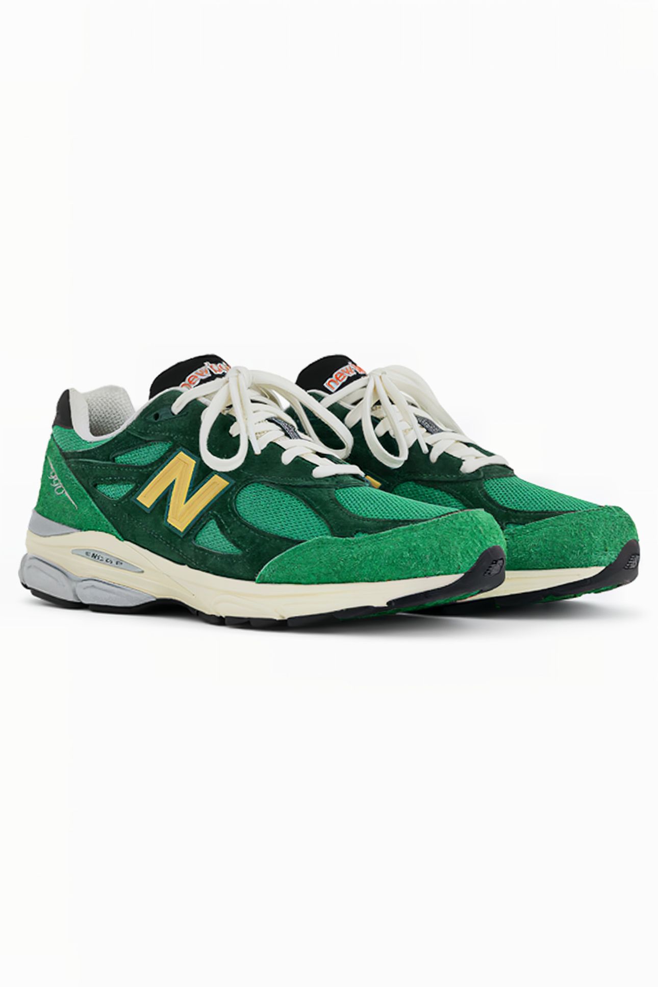 M990GG3 MADE IN USA SNEAKERS IN GREEN 2