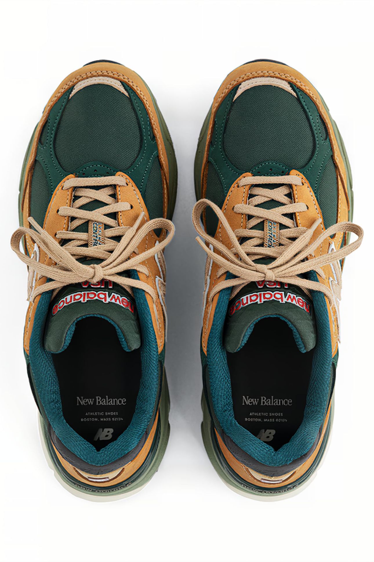 M990WG3 MADE IN USA SNEAKERS IN TAN 3
