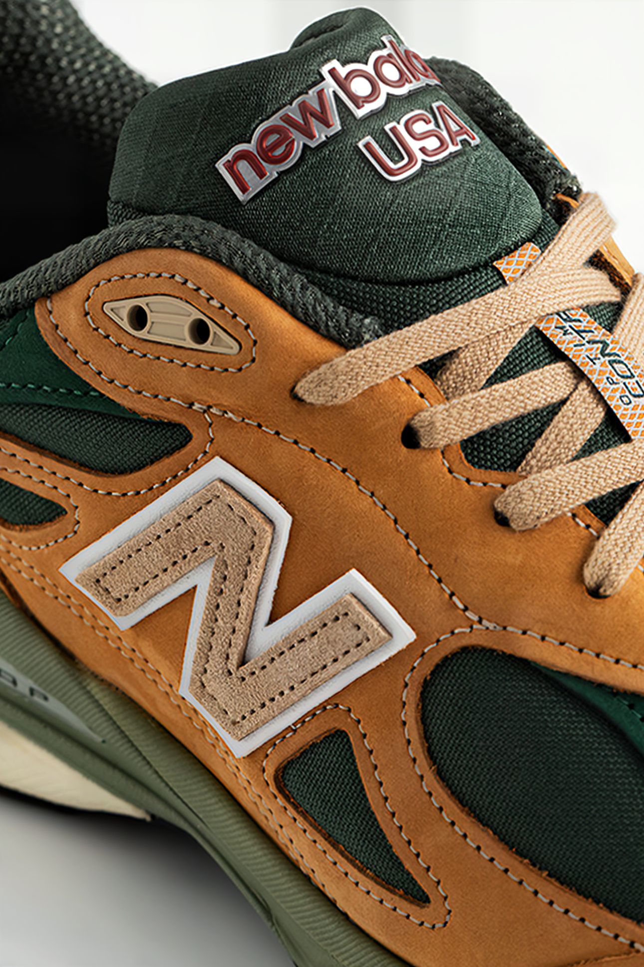 M990WG3 MADE IN USA SNEAKERS IN TAN 7