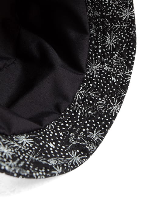 BOYS’ BLACK ORGANIC COTTON SUN HAT WITH EXOTIC LEAF PRINT 5