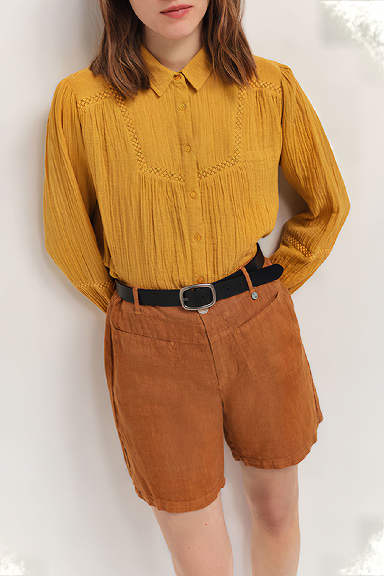 CHLOE - HONEY EMBROIDERED PLAID SHIRT 1