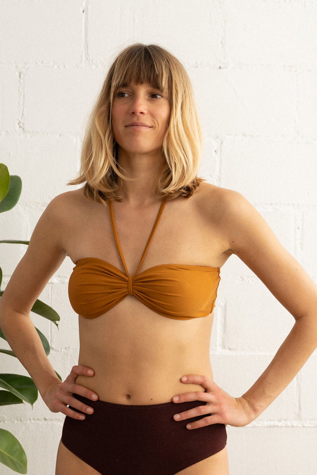 BOUVET TOP - DARK MUSTARD 1