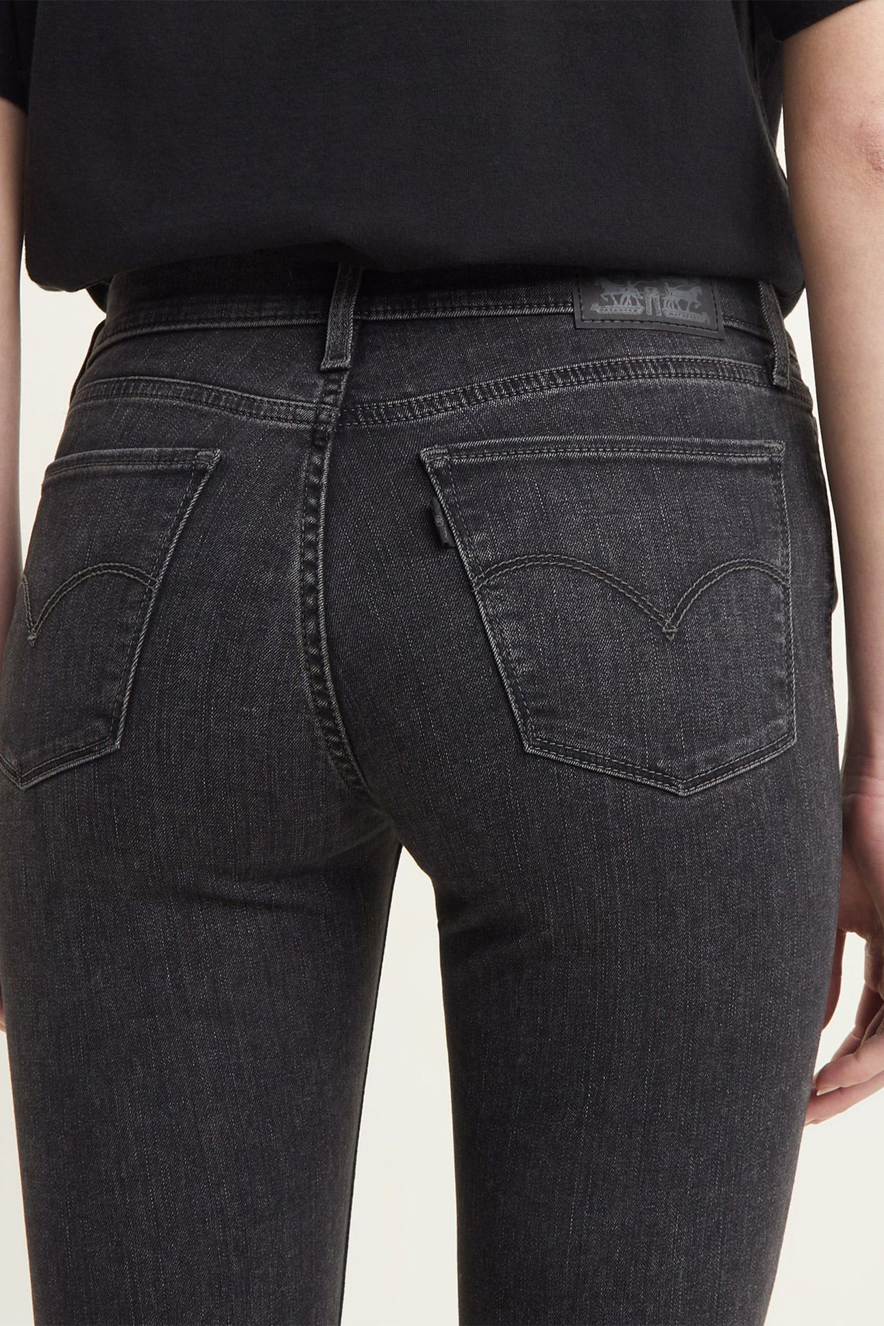 710™ SUPER SKINNY JEANS 7