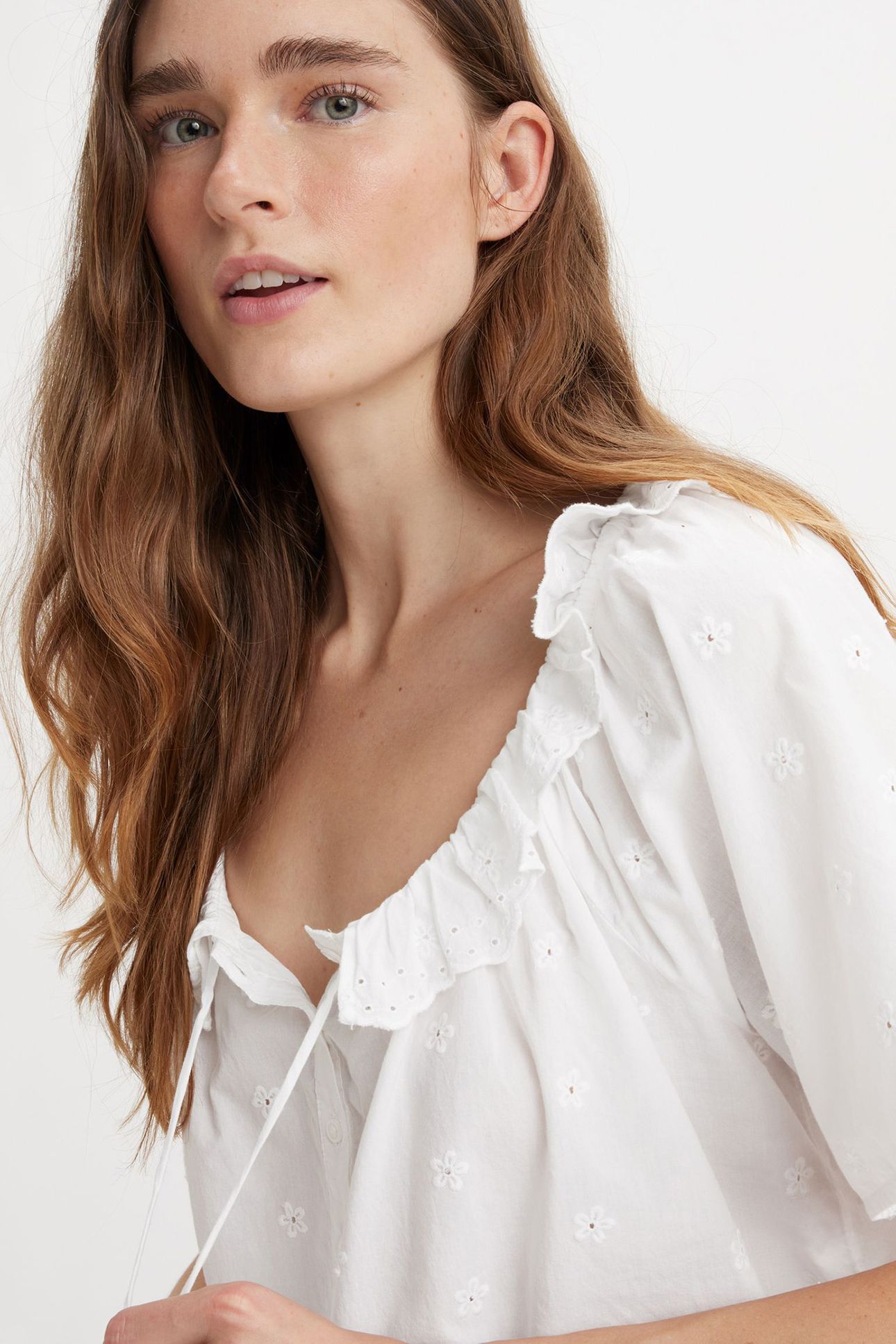 LYKA SHORT-SLEEVE BLOUSE 6