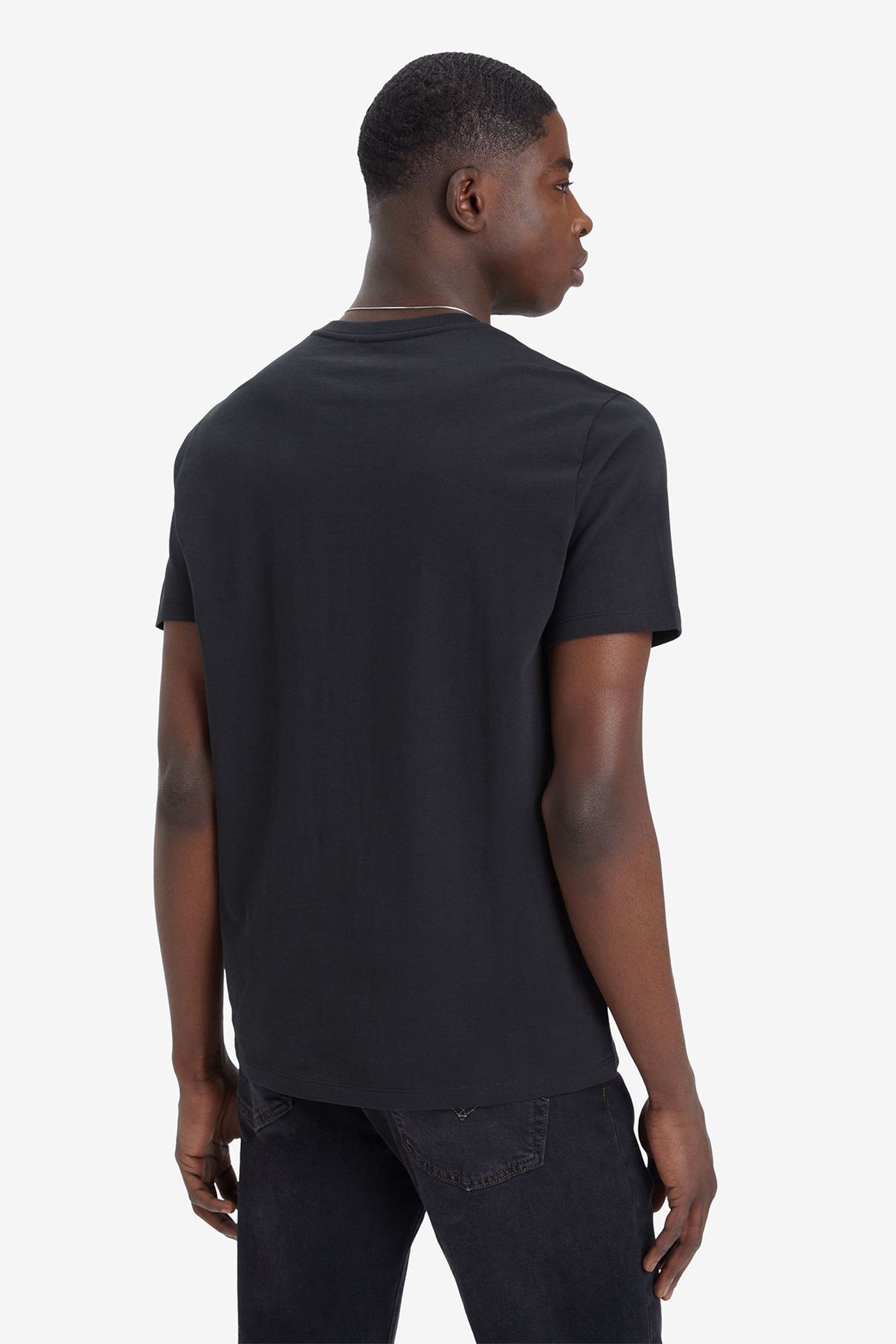 CLASSIC HOUSEMARK V-NECK TEE 2