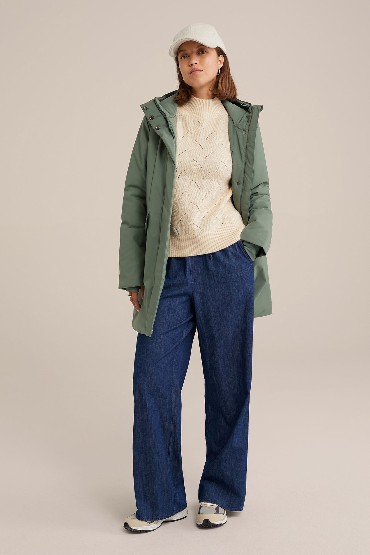 PARKA LIGHT GREEN 2