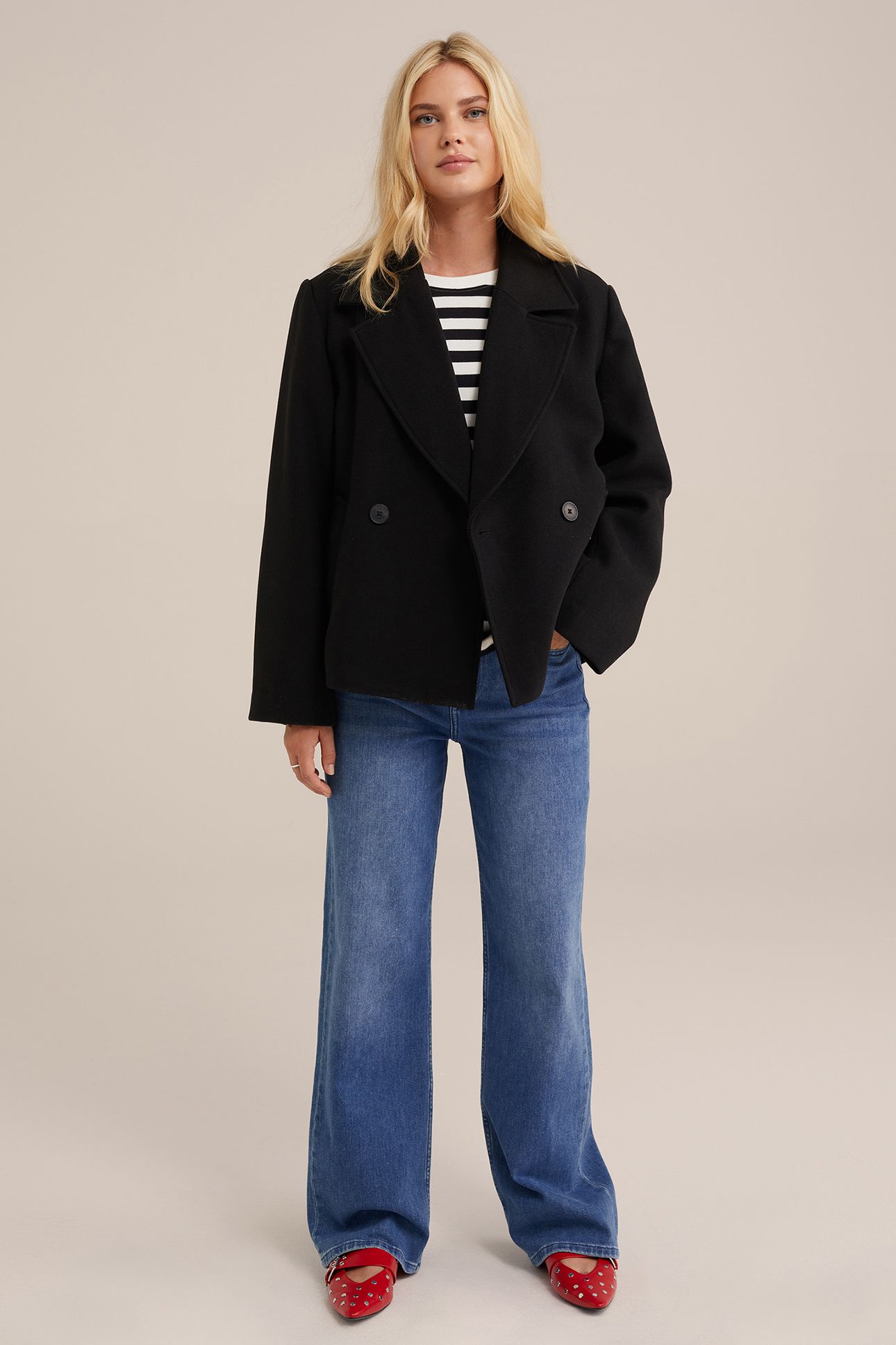 COAT BLACK 3