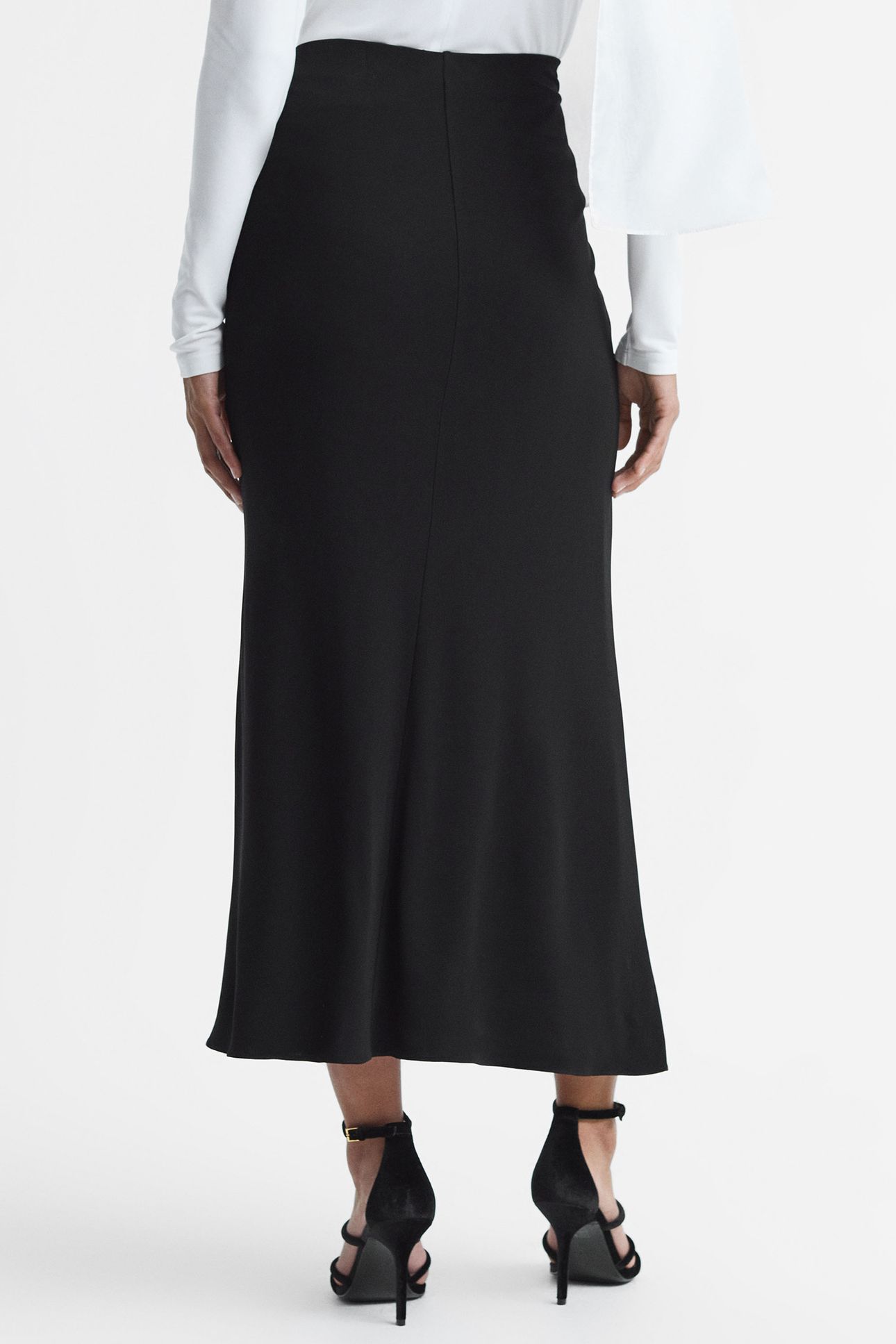 JERSEY MIDI SKIRT — THE MODEL IS WEARING A SIZE 8 2