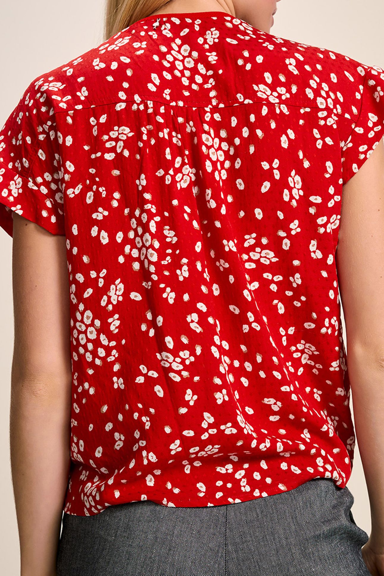 CHAPA _ CHERRY TOP WITH ABSTRACT FLOWER PRINT RED 5