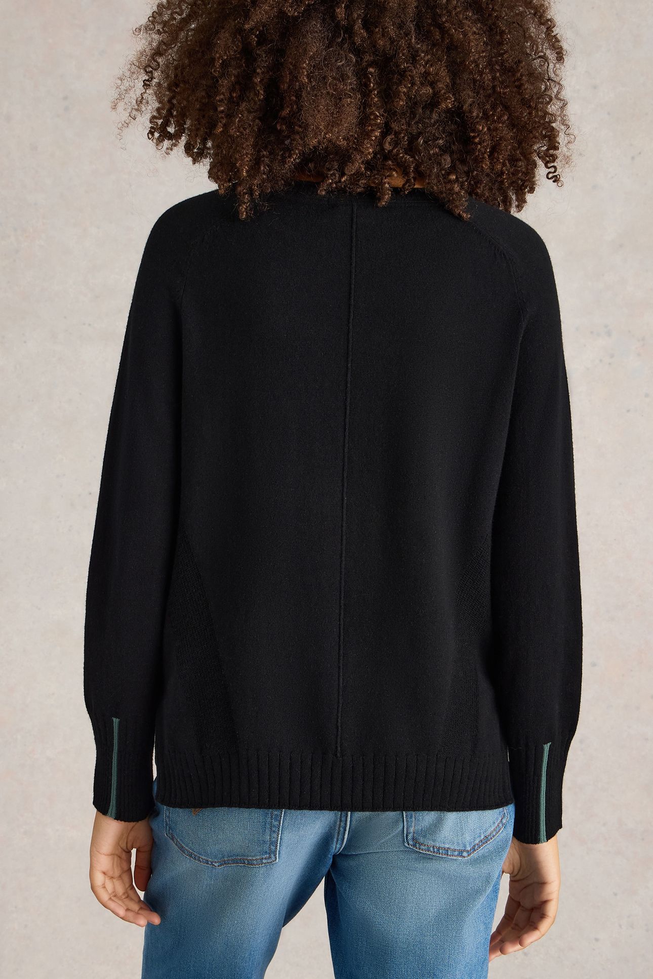 CITY JUMPER PURE BLACK 2