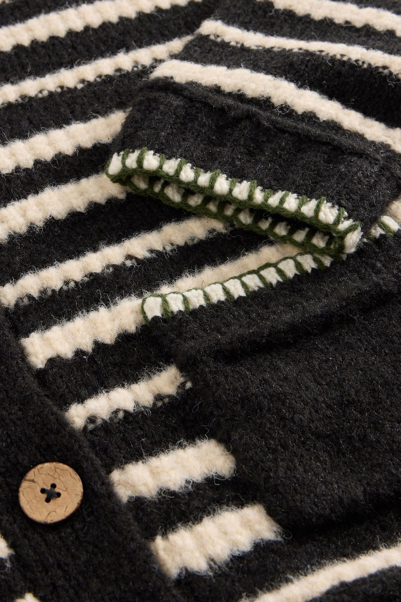 TYLER CARDI BLACK MULTI 6