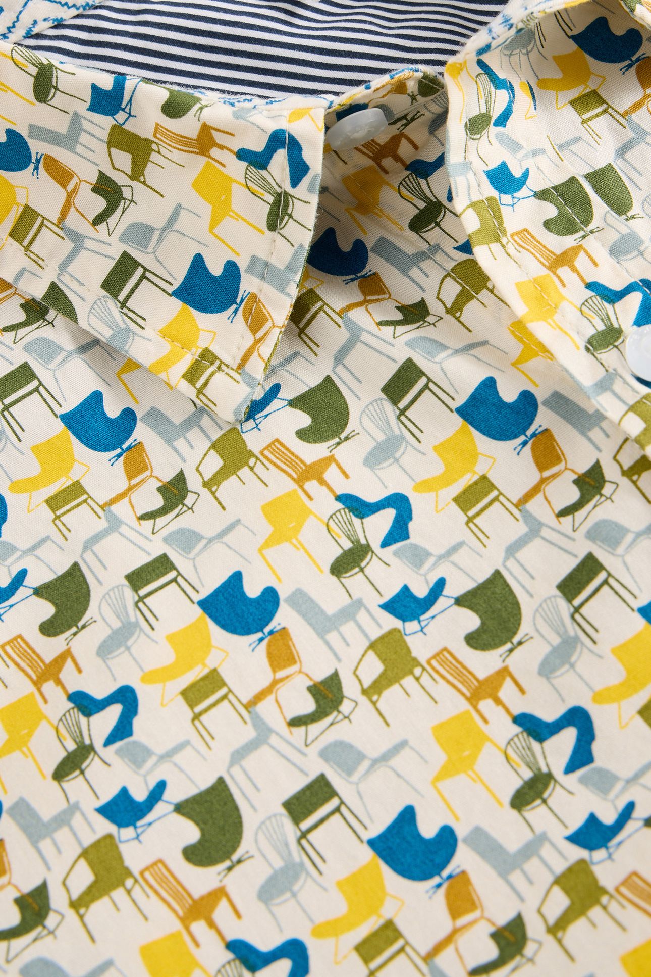 MULTI CHAIR PRINTED SHIRT WHITE MULTI 6