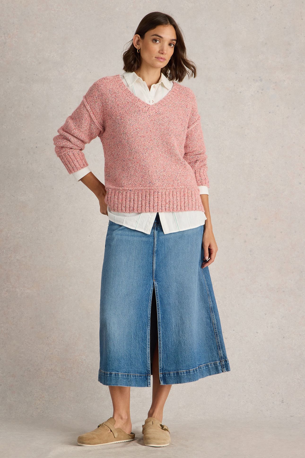 TAMMY TEXTURED V NECK LIGHT PINK 1