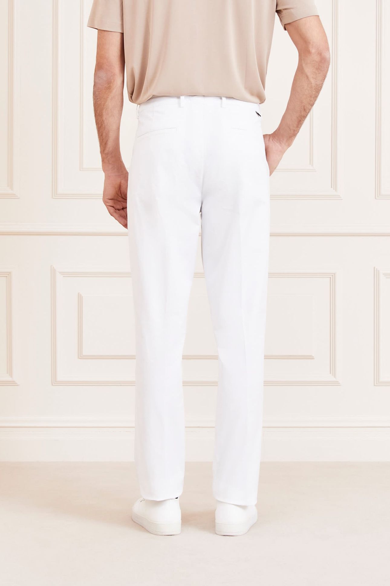 MARCIANO BY GUESS BEN URBAN CHINO SALT WHITE 2