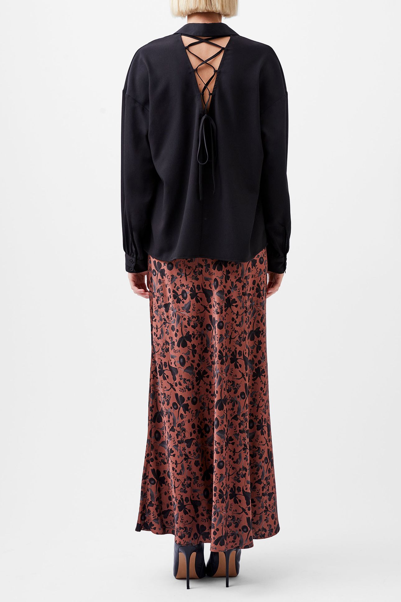 CAPRIANA CREPE TIE BACK SHIRT BLACKOUT 2