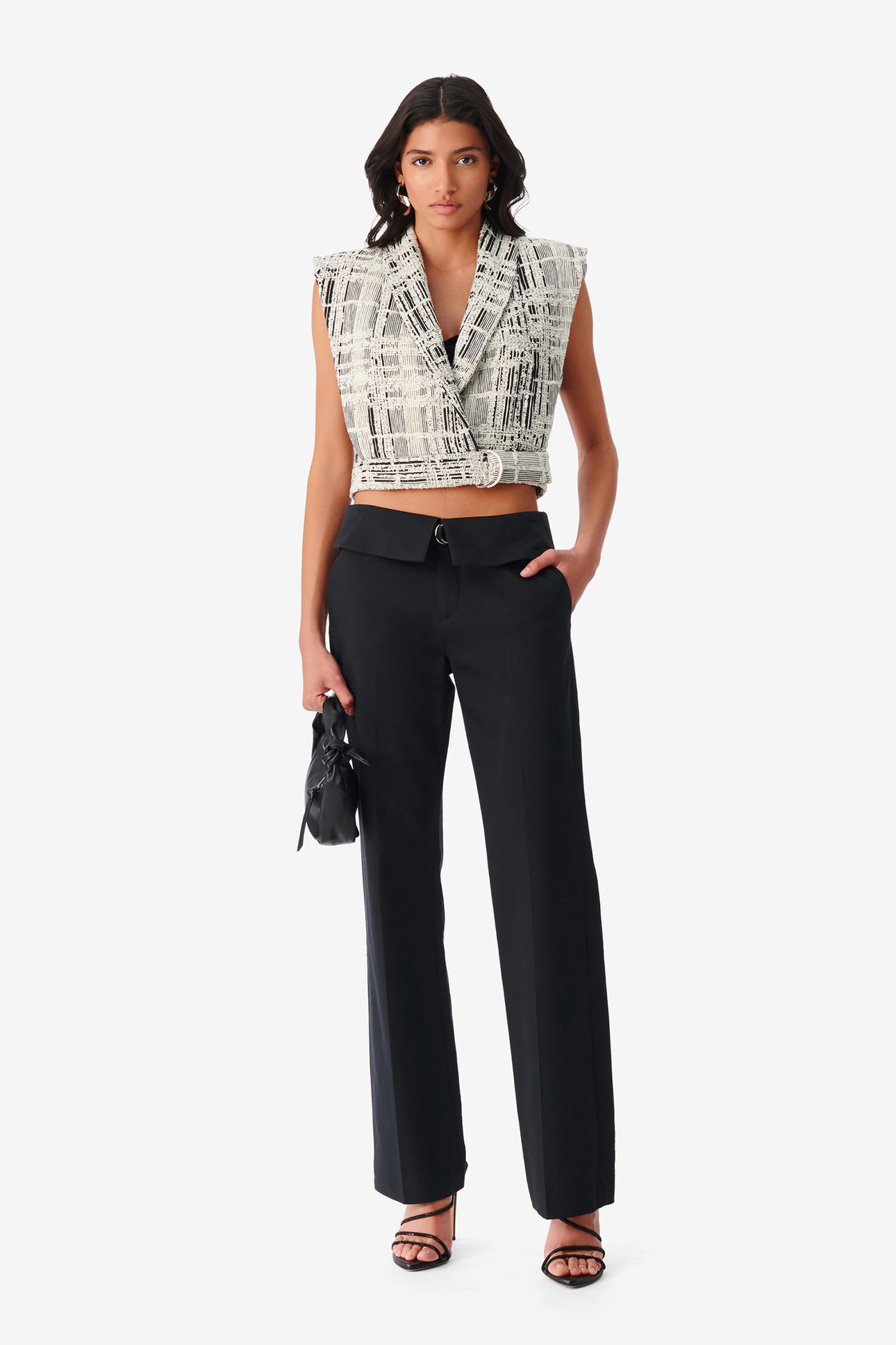 QUIRA ECRU/BLACK 2