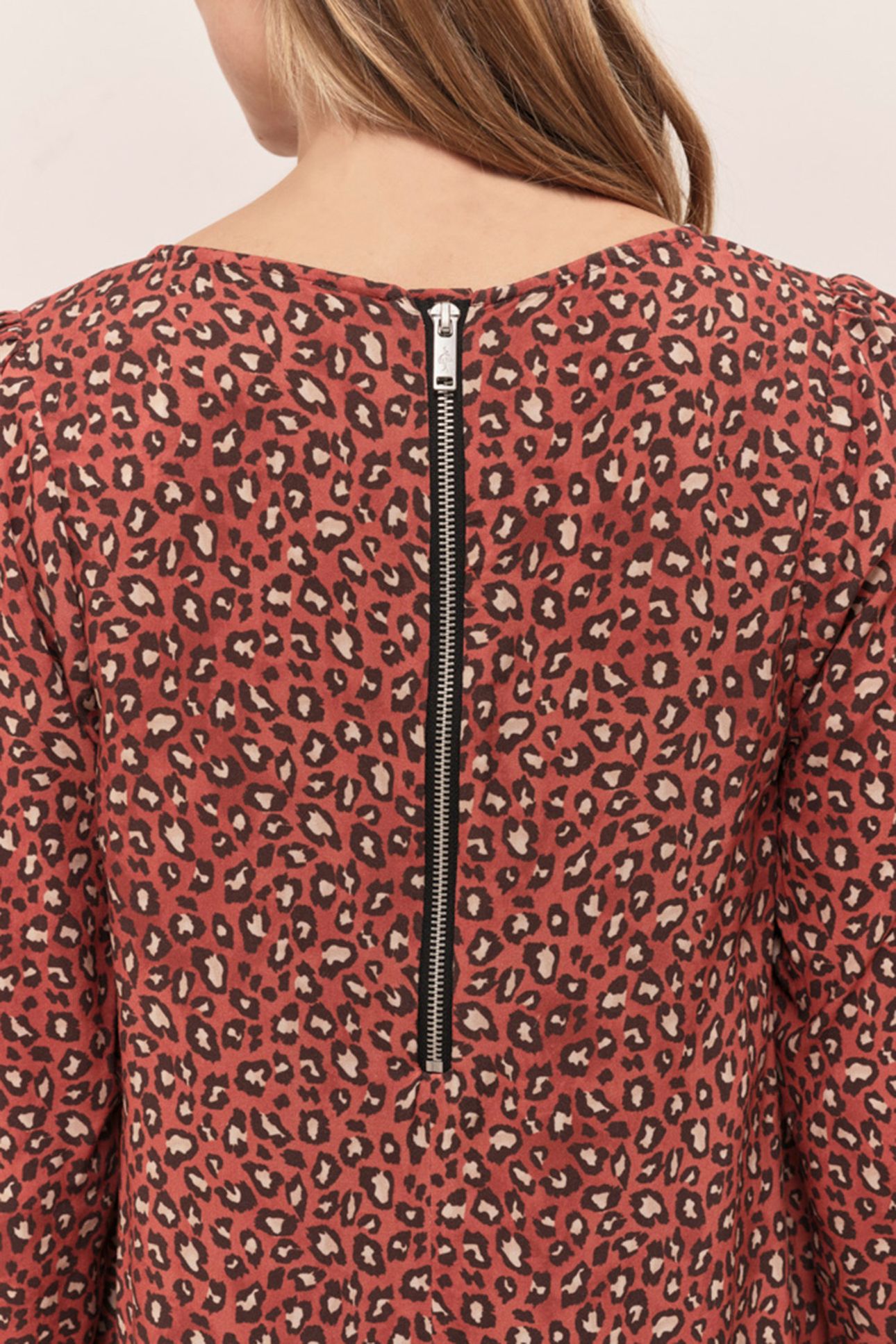 RIOM - PUMPKIN DRESS WITH WINTER SAFARI PRINT 8