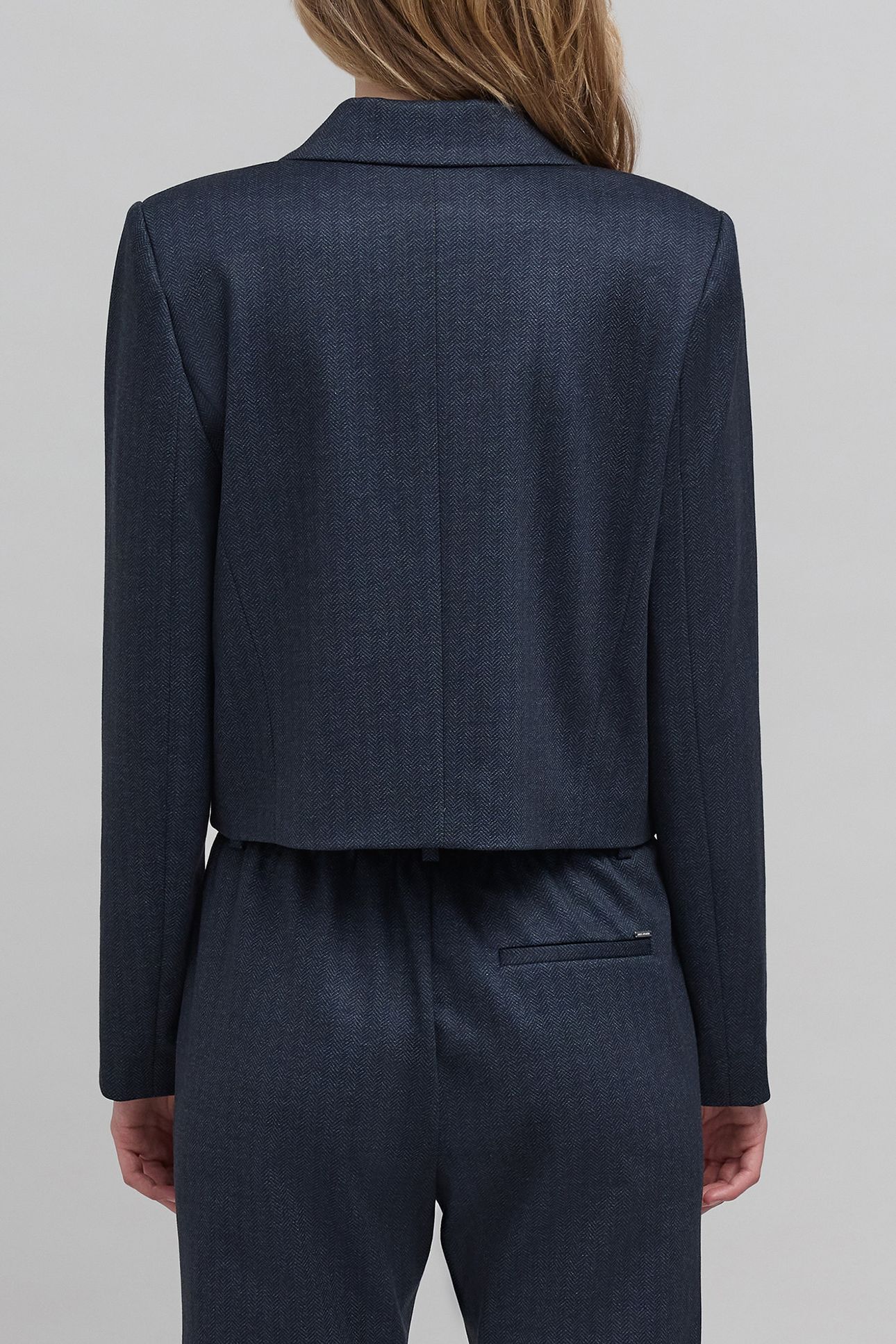 NAVY HERRINGBONE PATTERN SHORT SUIT JACKET 2