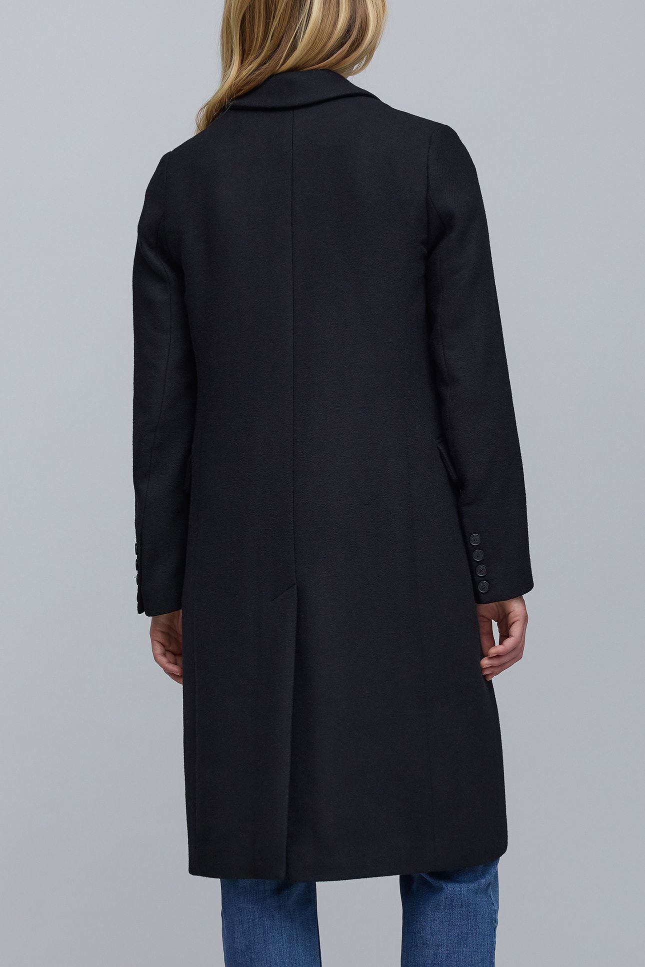 BLACK CHAIN NECK COAT 2