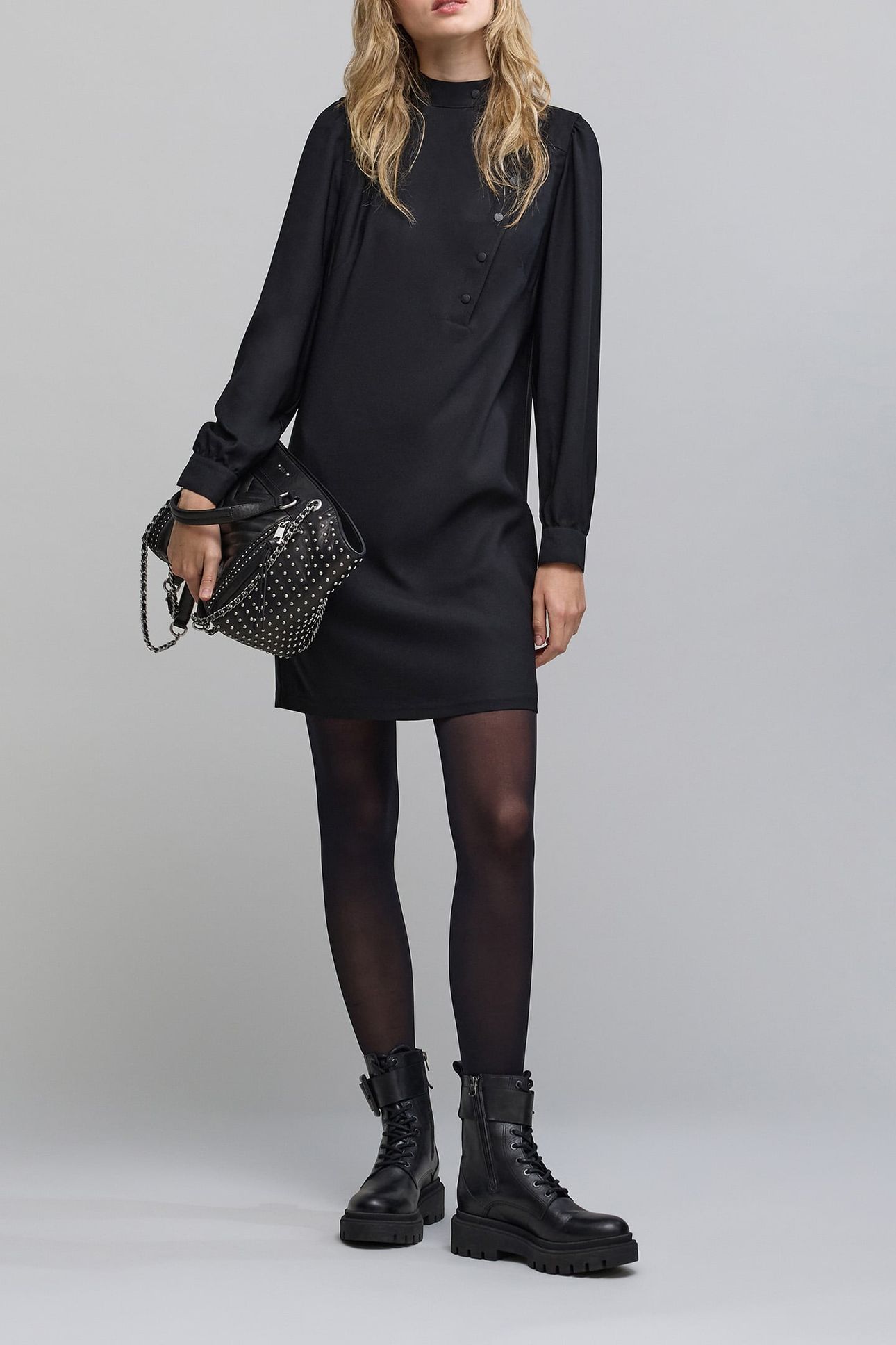 BLACK DRESS WITH ASYMMETRICAL CLOSURE 3