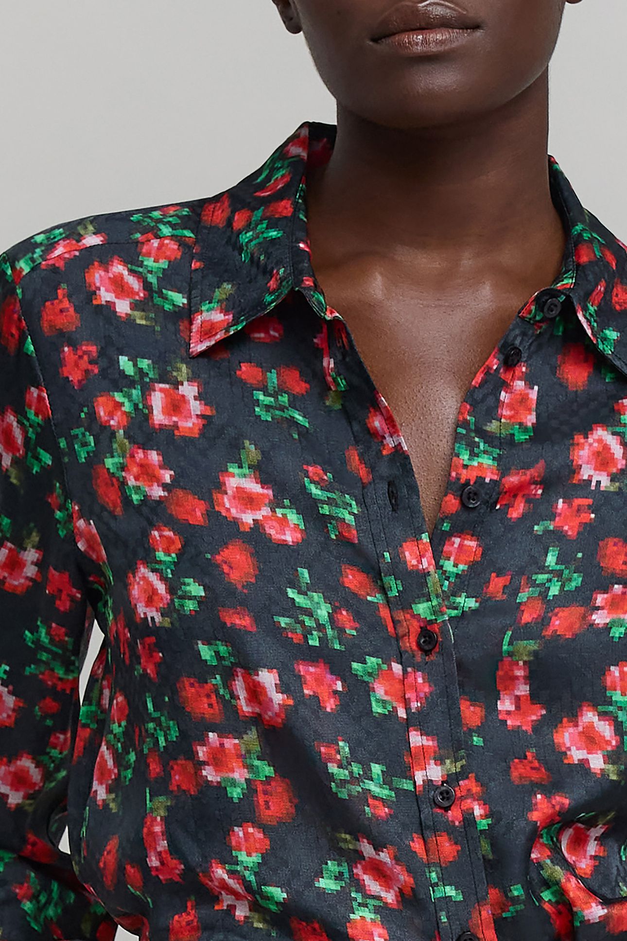 FLOWER PIXEL PRINT BLACK SHIRT 5