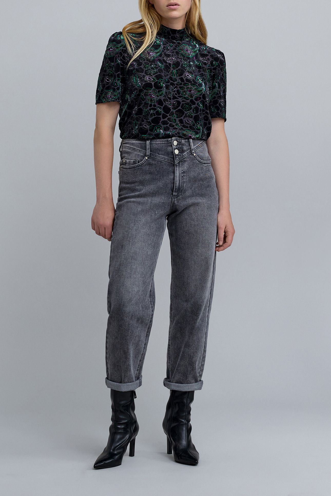 BLACK BAROQUE PAISLEY VELVET DEVOURED TOP 3