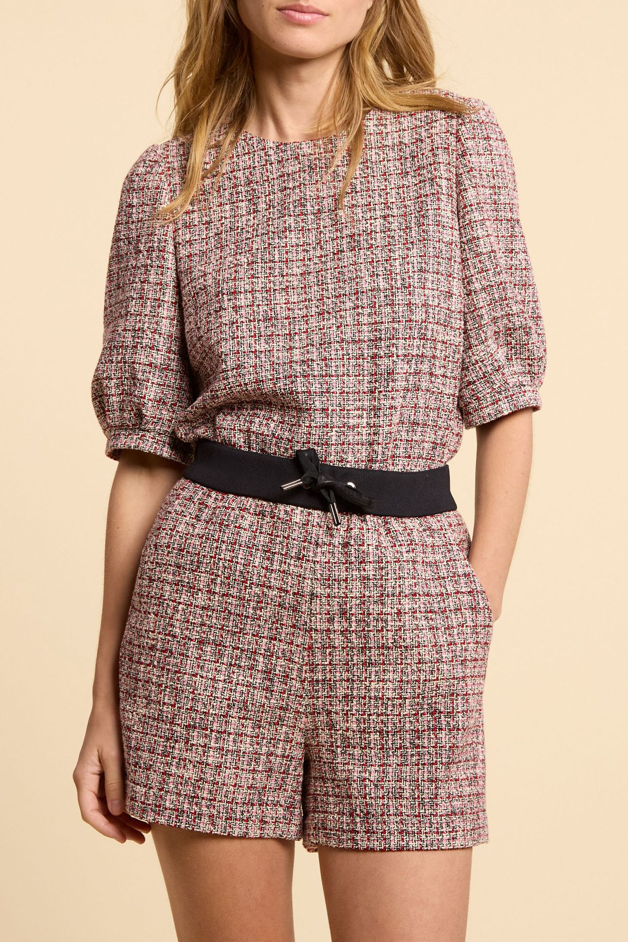 RED DECORATIVE TWEED-STYLE SHORTS 1