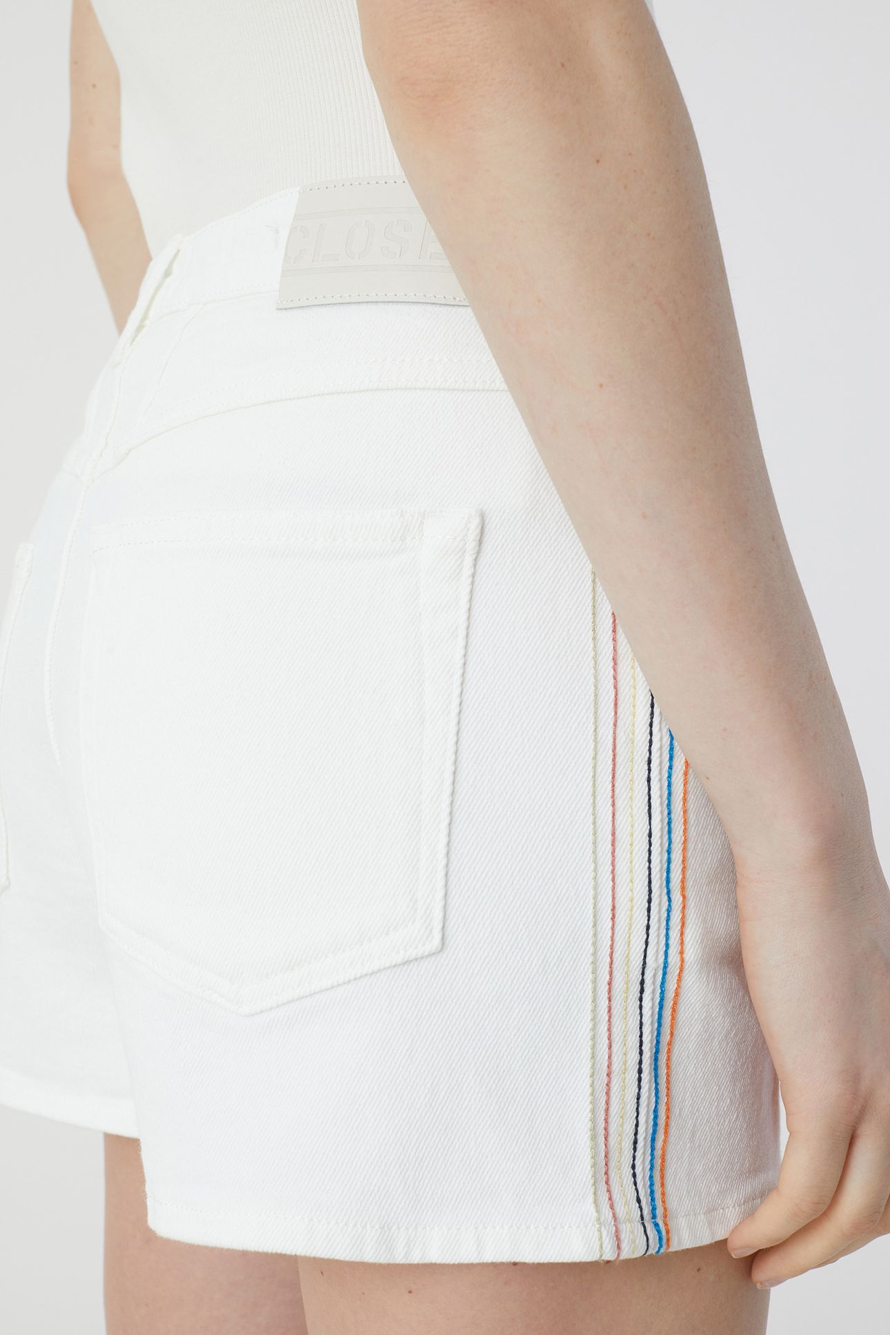 KLAIRE SHORTS WHITE 6