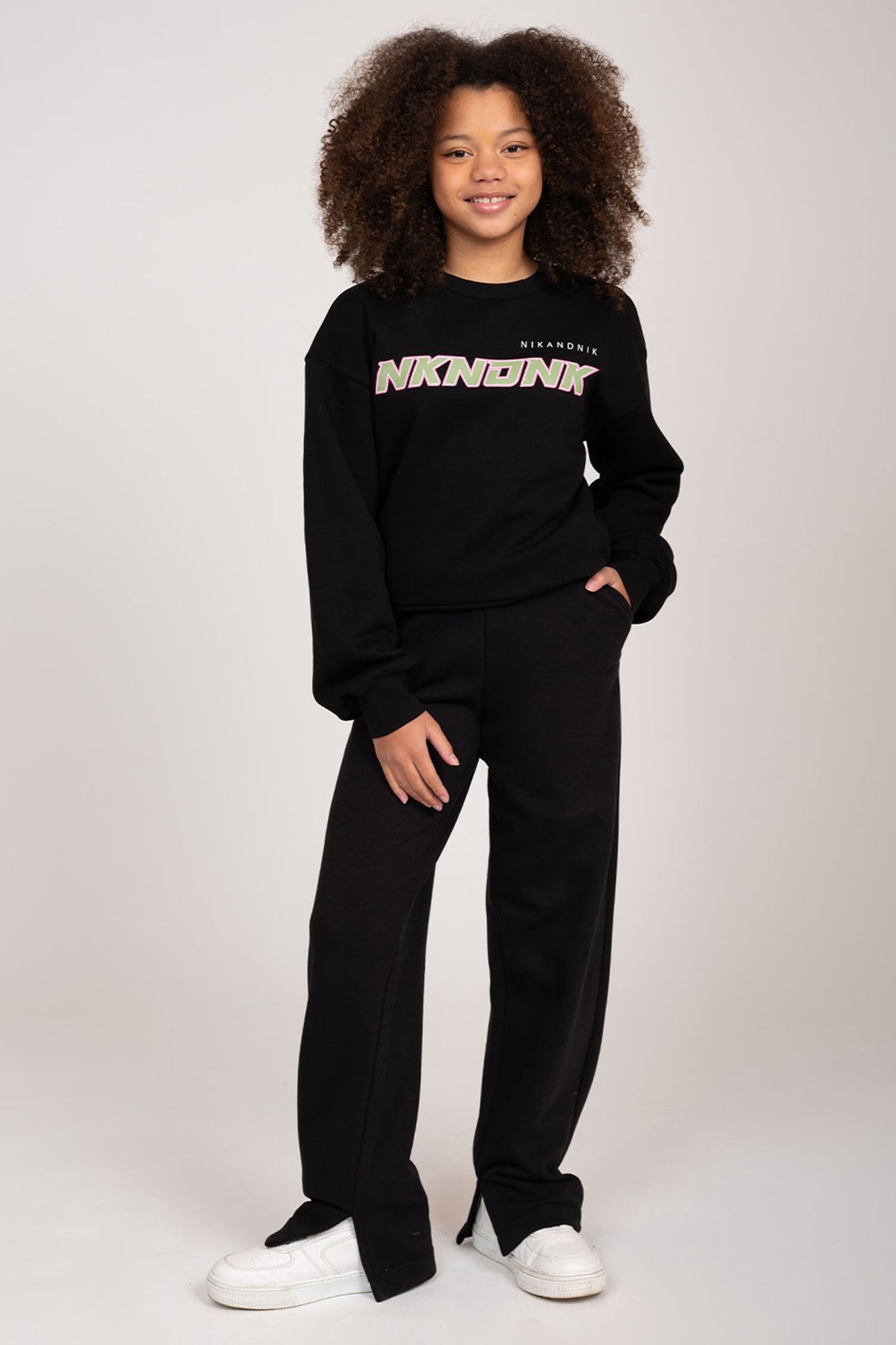 PHOENIX SWEATPANTS BLACK 1