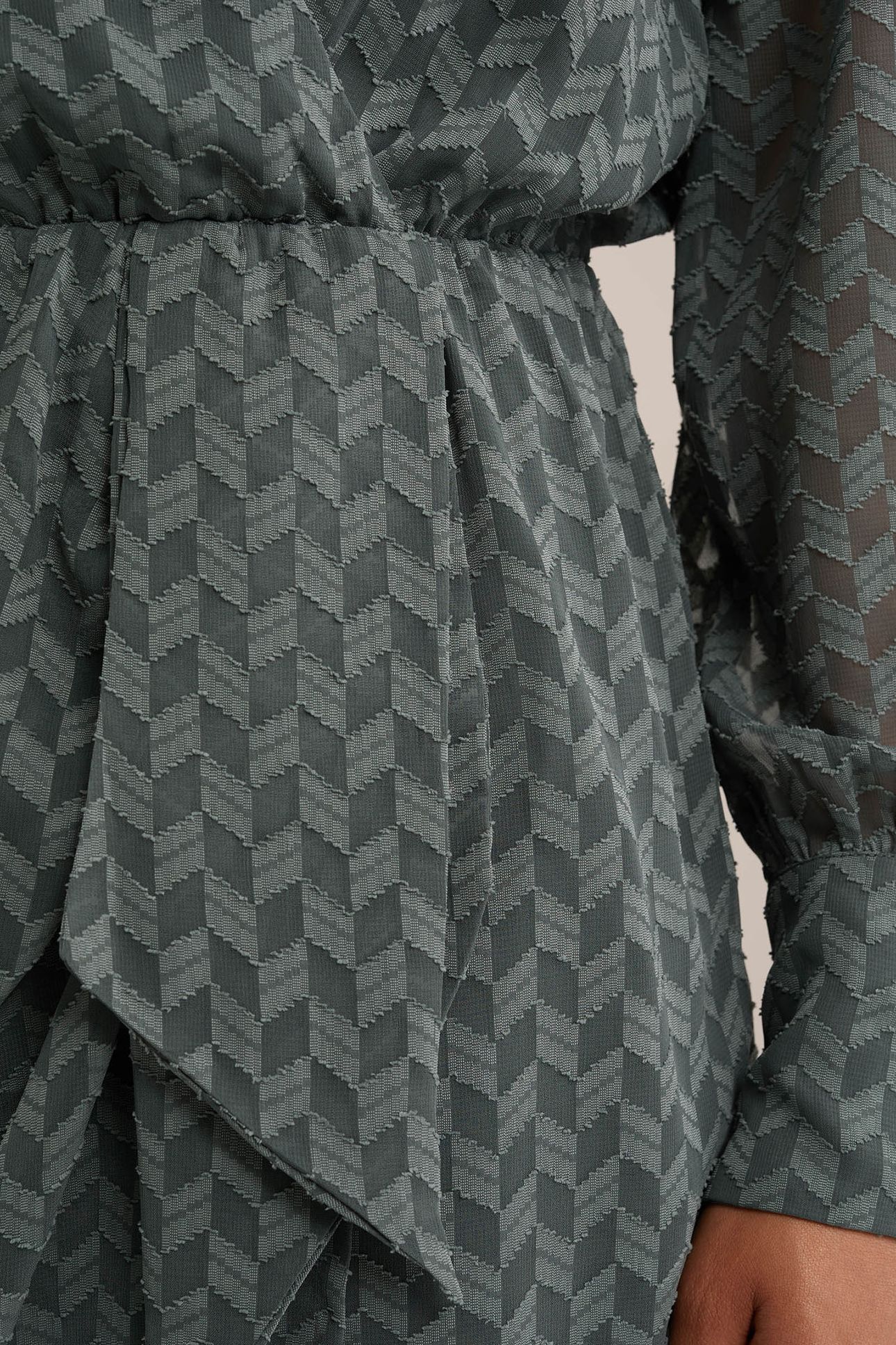 DRESS SHORT GREYISH GREEN 6