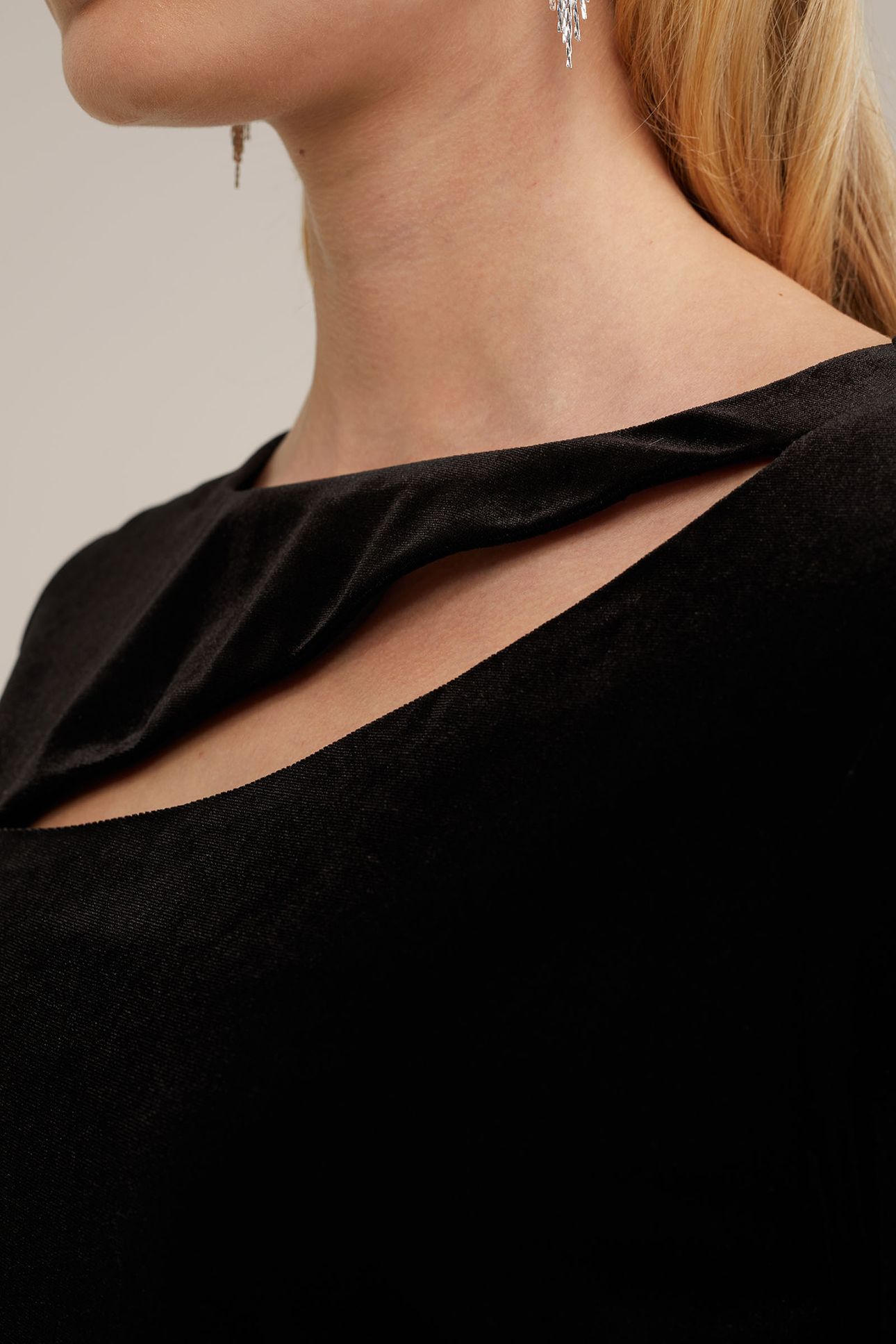 T-SHIRT BLACK 5