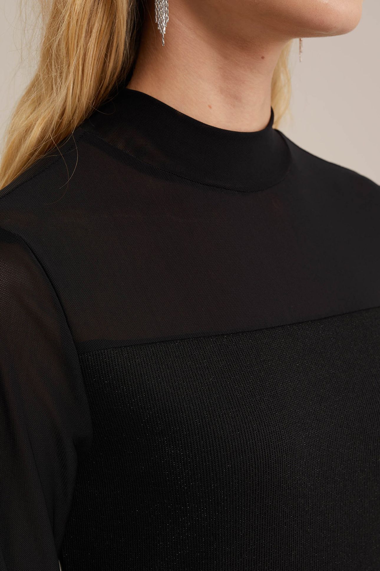 KNITTED PULLOVER BLACK 6